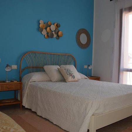 הוילה פולה Casa Rosa Dei Venti מראה חיצוני תמונה