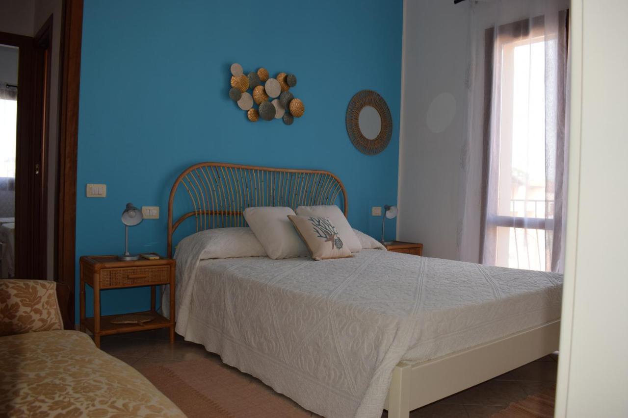 הוילה פולה Casa Rosa Dei Venti מראה חיצוני תמונה